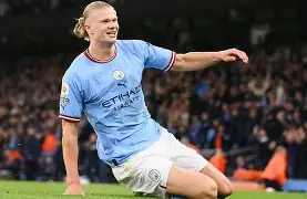 PG-哈兰德巅峰对决，Uzi与70激战法国队分钟，赛况扑朔迷离胜负难料！的简单介绍